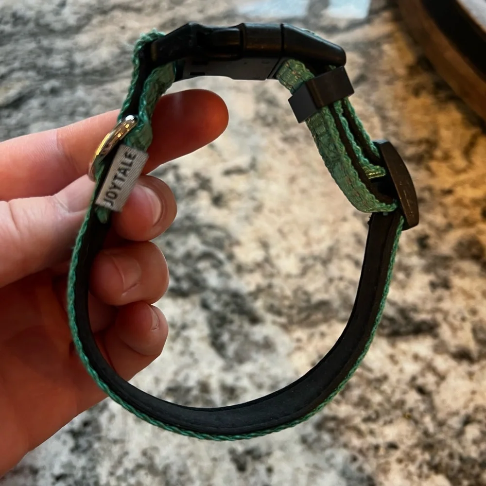 Dog Collar Size Small - Picture 2 of 4